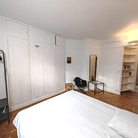 아파트 Havre De Paix Aux Buttes Chaumont 파리